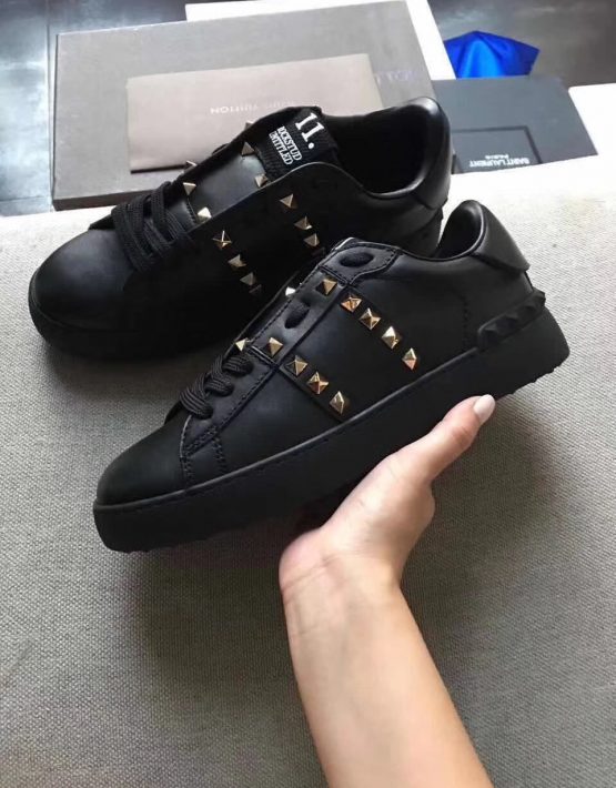black on black valentino rockstud