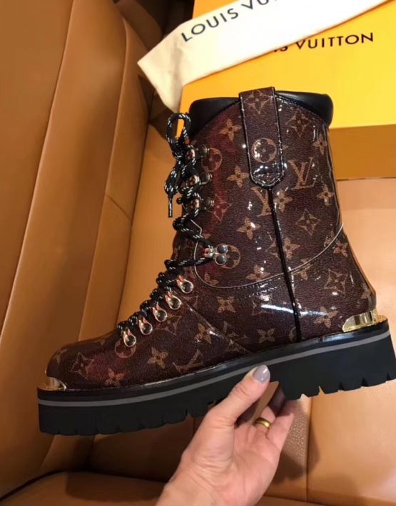 louis vuitton monogram boots