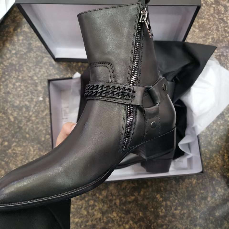 amiri boots