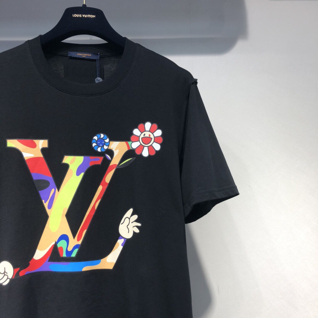 Louis Vuitton New colorful Logo T-shirt – Billionairemart